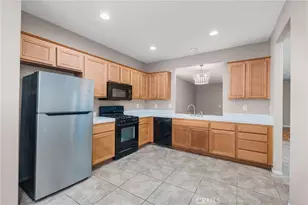 294 Quiet Ct, San Jacinto, CA 92582 - Photo 6