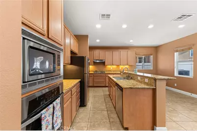 3693 Solandra Street, Perris, CA 92571 - Photo 10