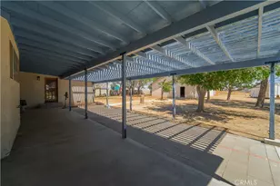 8327 W Ave I, Lancaster, CA 93536 - Photo 28