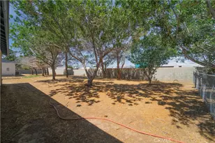 8327 W Ave I, Lancaster, CA 93536 - Photo 32