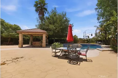 2238 Toulouse, Corona, CA 92882 - Photo 32