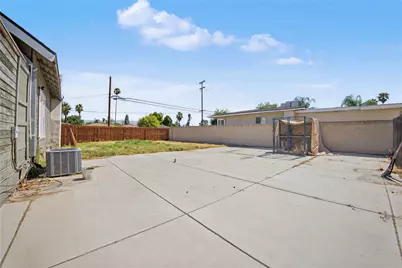 505 E Mayberry Avenue, Hemet, CA 92543 - Photo 20