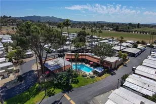 25521 N Lincoln Ave, Hemet, CA 92544 - Photo 24