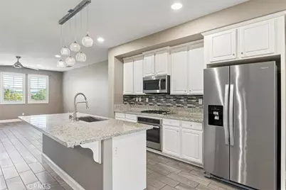 41019 Belleray, Murrieta, CA 92562 - Photo 12