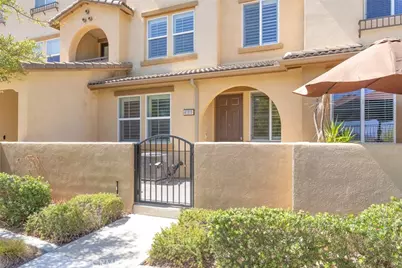 41019 Belleray, Murrieta, CA 92562 - Photo 2