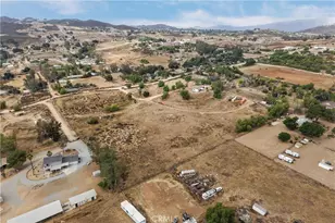 25661 Waldon Rd, Menifee, CA 92584 - Photo 12