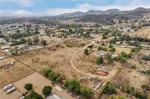 25661 Waldon Rd, Menifee, CA 92584 - Photo 10