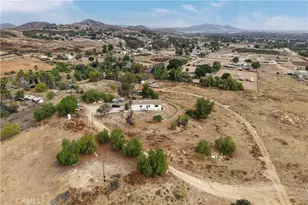 25661 Waldon Rd, Menifee, CA 92584 - Photo 6