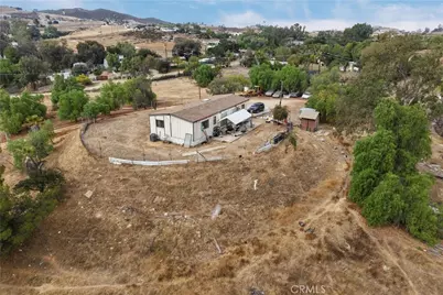 25661 Waldon, Menifee, CA 92584 - Photo 8