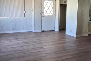 725 W Thornton, Hemet, CA 92543 - Photo 4