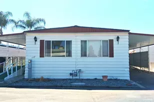 725 W Thornton, Hemet, CA 92543 - Photo 2