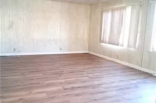 725 W Thornton, Hemet, CA 92543 - Photo 2