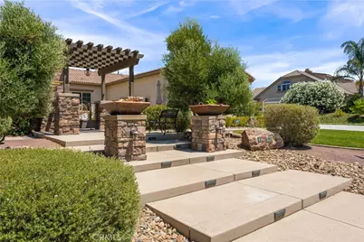 32516 Hayden Rd, Menifee, CA 92584 - Photo 2