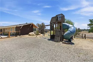 21280 Cielo Vista, Wildomar, CA 92595 - Photo 2