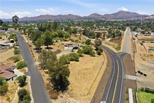 21280 Cielo Vista, Wildomar, CA 92595 - Photo 44