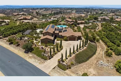 41987 Arbor Glen, Temecula, CA 92592 - Photo 4