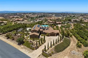 41987 Arbor Glen, Temecula, CA 92592 - Photo 4
