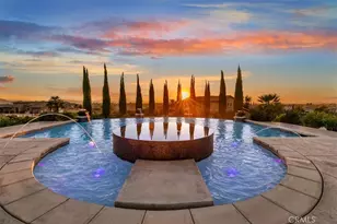 41987 Arbor Glen, Temecula, CA 92592 - Photo 2