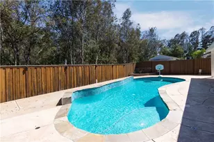 39687 Corte Gata, Murrieta, CA 92562 - Photo 16