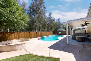 39687 Corte Gata, Murrieta, CA 92562 - Photo 2