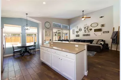 39687 Corte Gata, Murrieta, CA 92562 - Photo 24