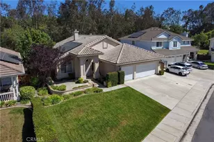 39687 Corte Gata, Murrieta, CA 92562 - Photo 8