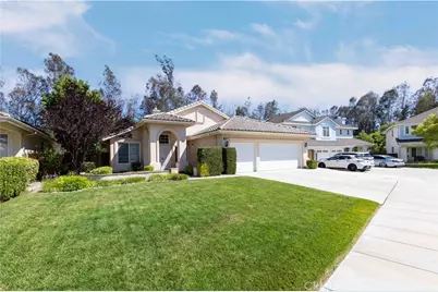 39687 Corte Gata, Murrieta, CA 92562 - Photo 6