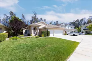 39687 Corte Gata, Murrieta, CA 92562 - Photo 6