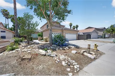 1448 Calle San Sebastian, San Jacinto, CA 92583 - Photo 4