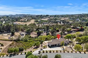 3927 Limber Pine, Fallbrook, CA 92028 - Photo 4