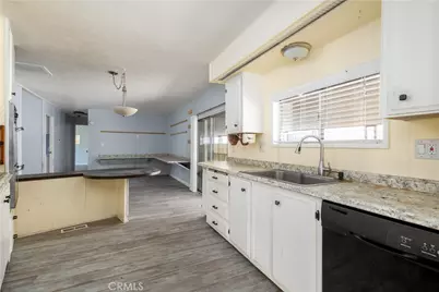975 California, Calimesa, CA 92320 - Photo 18