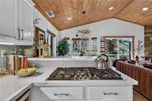 676 Lake, Lake Arrowhead, CA 92352 - Photo 14