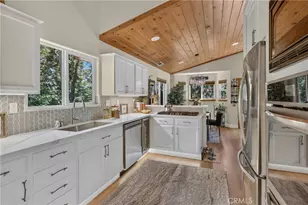 676 Lake, Lake Arrowhead, CA 92352 - Photo 16
