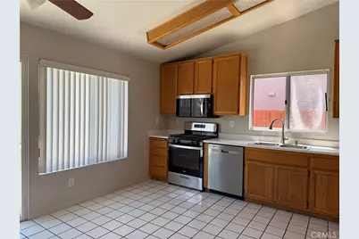 1968 Hershey Court, San Jacinto, CA 92582 - Photo 6
