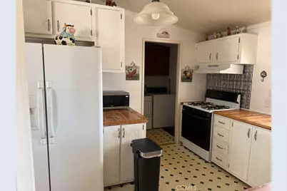 6473 Chevoit, Phelan, CA 92371 - Photo 12