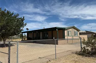 6473 Chevoit, Phelan, CA 92371 - Photo 2