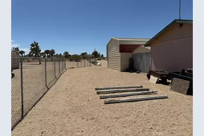 6473 Chevoit, Phelan, CA 92371 - Photo 36