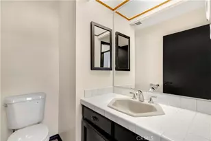 8932 McLennan, Northridge, CA 91343 - Photo 18