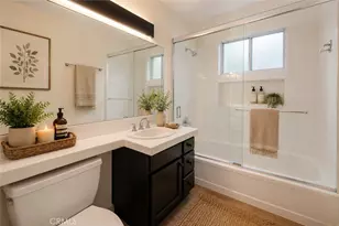 8932 McLennan, Northridge, CA 91343 - Photo 22