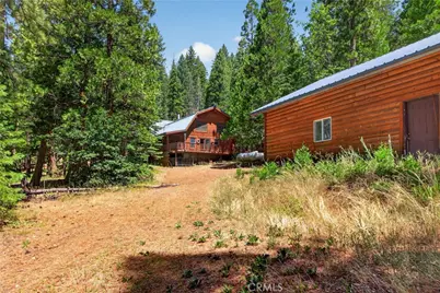 2500 Round Valley Road, Greenville, CA 95947 - Photo 2