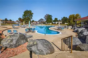 1300 W Menlo Ave, Hemet, CA 92543 - Photo 22