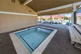1300 W Menlo Ave, Hemet, CA 92543 - Photo 24