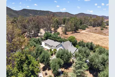 42761 Juniper, Murrieta, CA 92562 - Photo 48