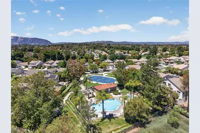 32222 Corte Gardano, Temecula, CA 92592 - Photo 6