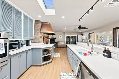 3151 Pepper Tree, San Bernardino, CA 92404 - Photo 6