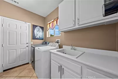 27488 Murrieta Oaks Avenue, Murrieta, CA 92562 - Photo 30