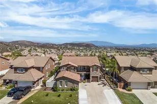 27488 Murrieta Oaks Ave, Murrieta, CA 92562 - Photo 2
