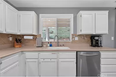 32069 Meadow Wood, Lake Elsinore, CA 92532 - Photo 14