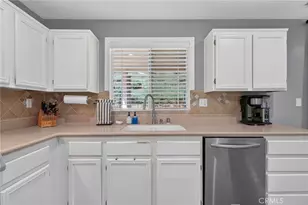 32069 Meadow Wood, Lake Elsinore, CA 92532 - Photo 14
