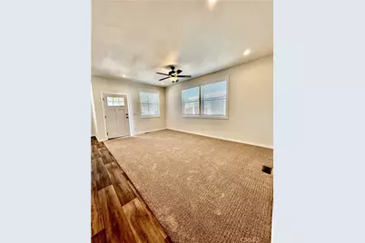 1536 S State Street #121, Hemet, CA 92543 - Photo 6